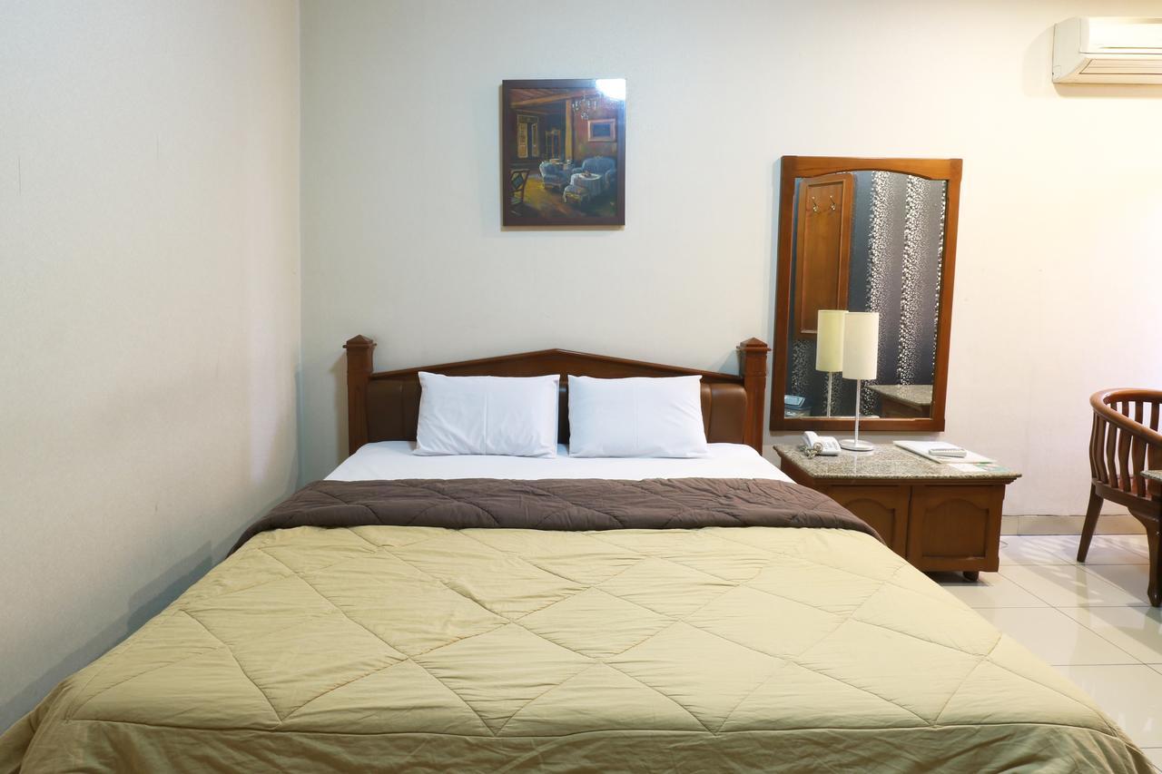 Hotel 678 Kemang Powered By Cocotel Τζακάρτα Εξωτερικό φωτογραφία